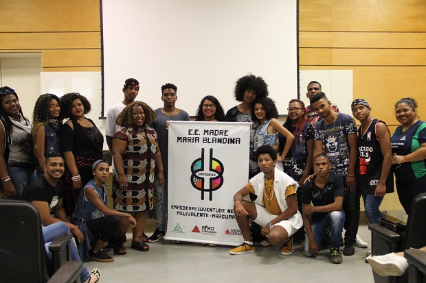 A Escola Estadual Madre Maria Blandina, de Araguari, que integra o eixo de pesquisa Ubuntu/Nupeaas, marcou presença no evento. Foto: Eric Abreu (ACS/SEE-MG)